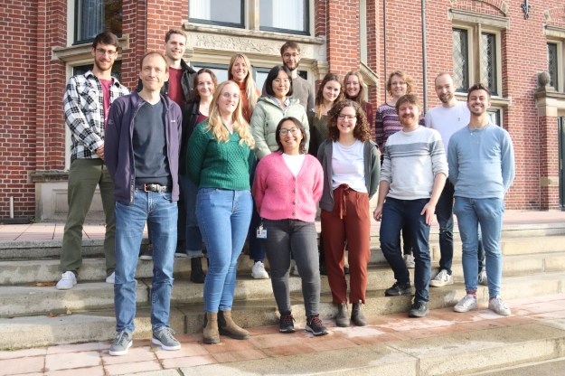group in front of Heyendaal